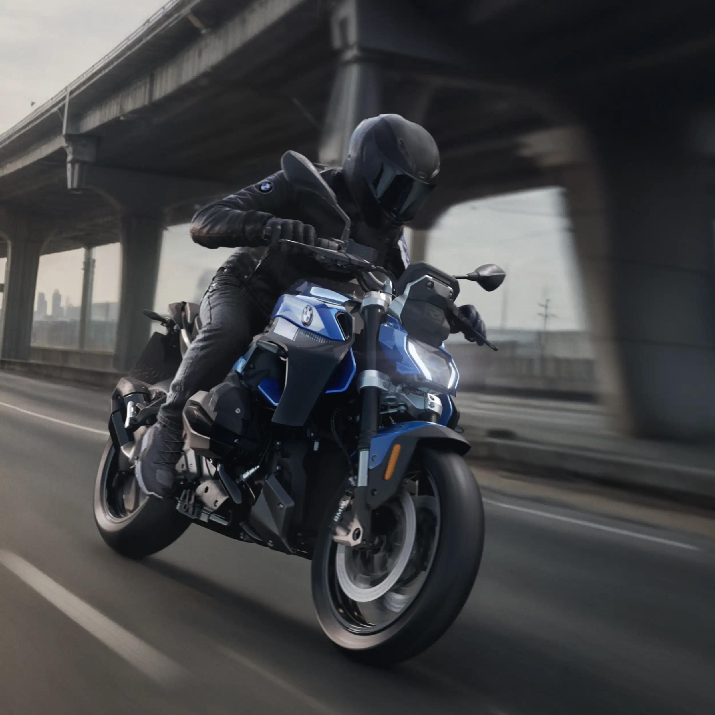 BMW R1300R
