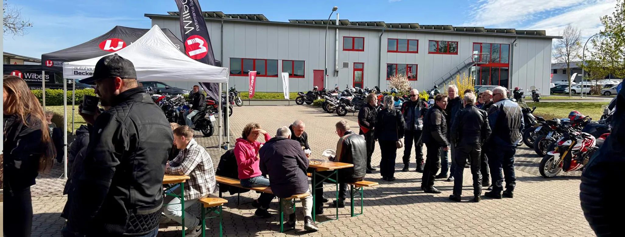 titelbild-saisonstart-2026_lage-becker-tiemann-motorrad