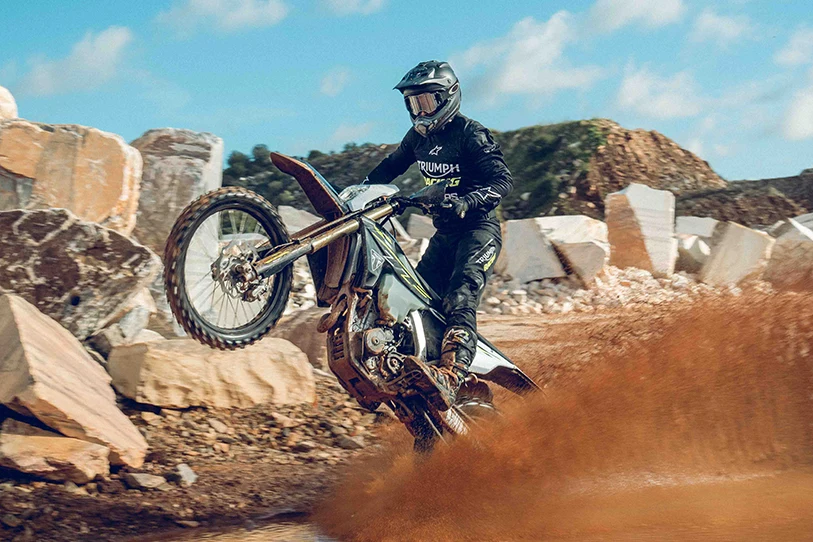Triumph TF 450 E