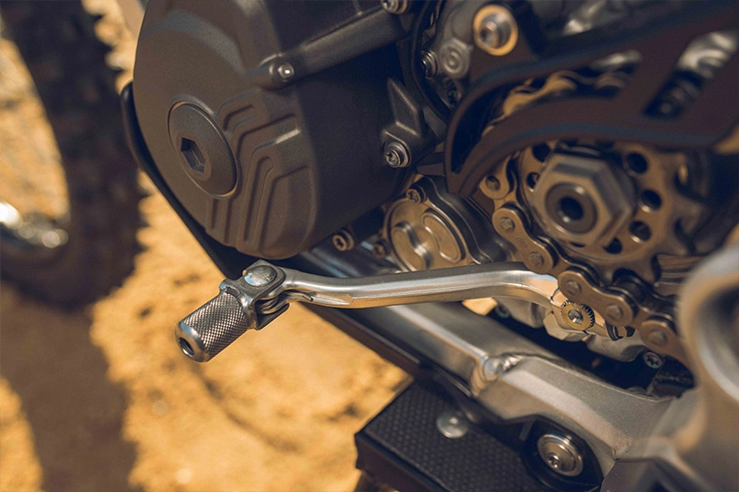 Triumph TF 450 E