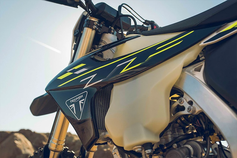 Triumph TF 450 E