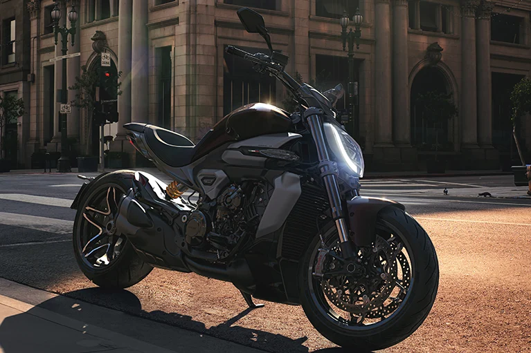 Ducati XDiavel V4 Black Lava