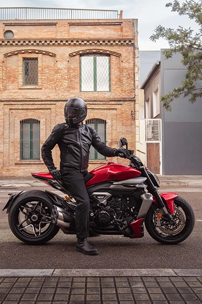 Ducati XDiavel V4