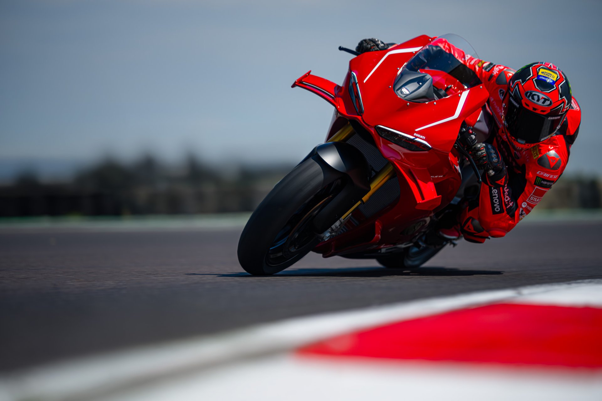 Ducati-panigale-v4-r