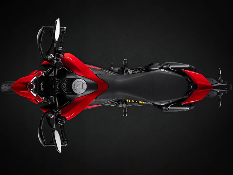 Ducati Hypermotard V2_Vogelperspektive