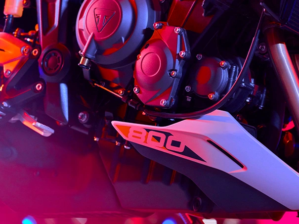 Triumph Trident 800_Motor