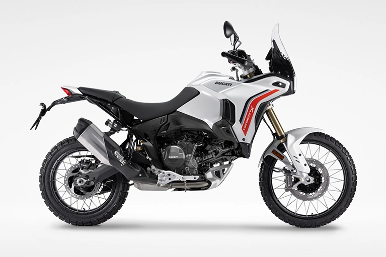 highlights-ducati-desertx-becker-tiemann-motorrad