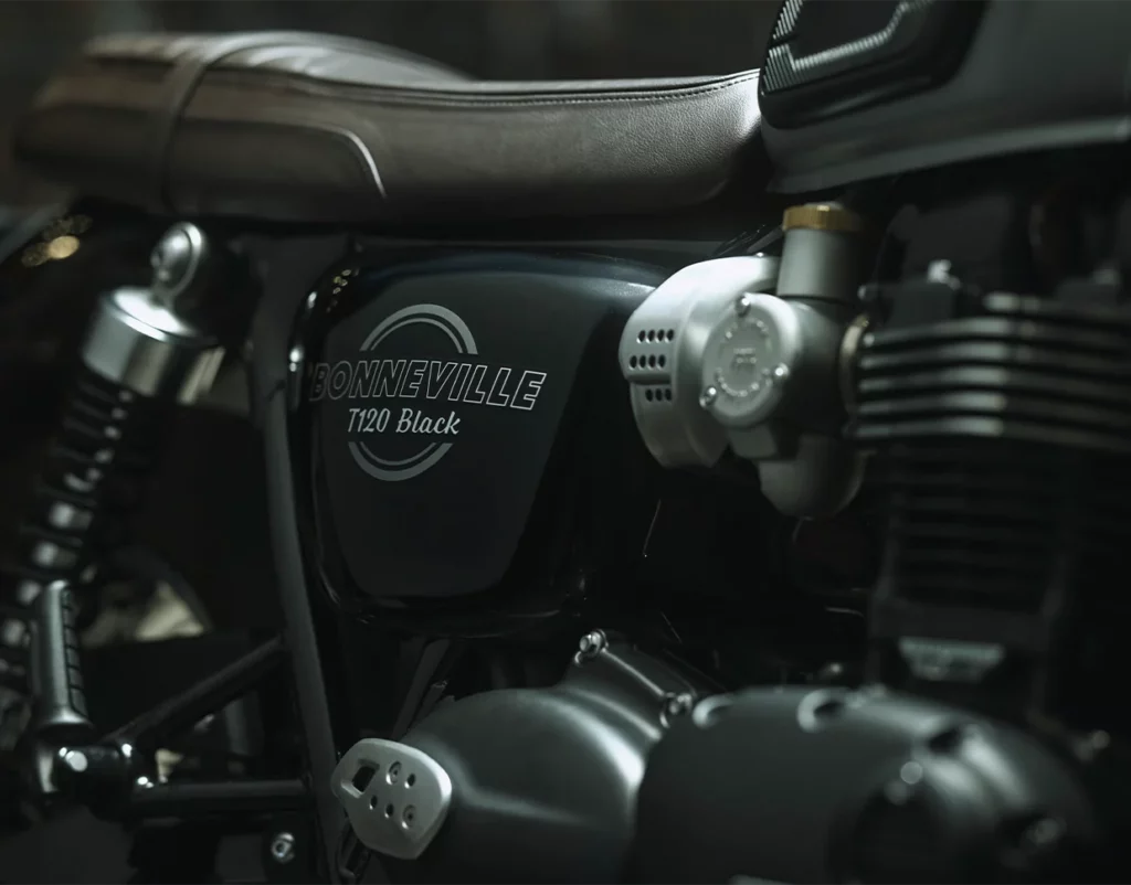 triumph-t120-my2026-motor