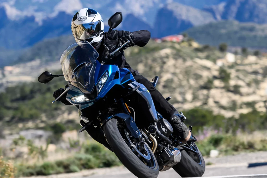 triumph-tiger-sport-660-road